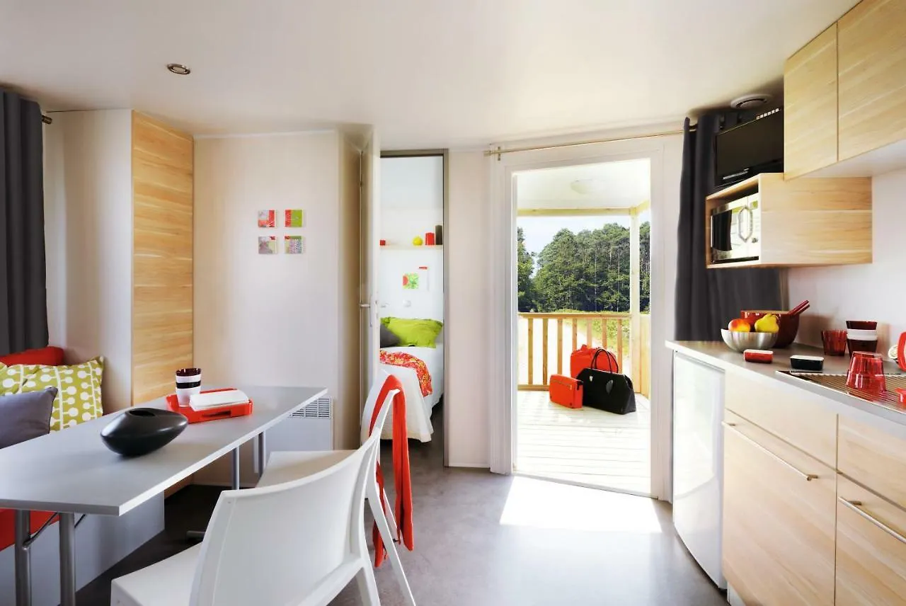 Le Goh Velin Hotel Saint-Gildas-de-Rhuys 3*,  France